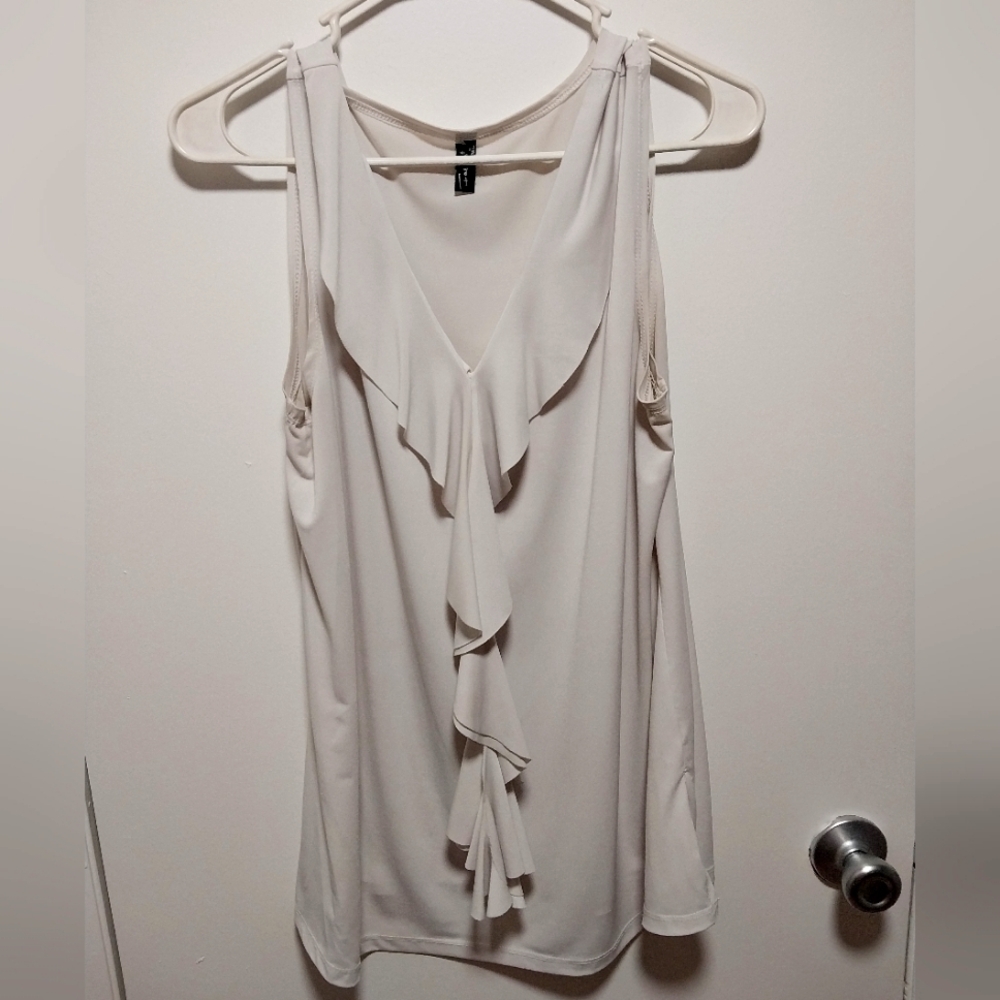 Elegant White Sleeveless Top